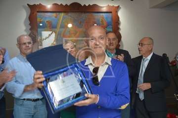 El Casino de Telde homenajea a 18 socios y al que fuera su conserje durante 40 años (Foto TA y TF)